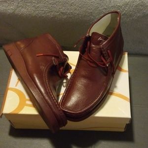 Burgundy Havvana Joe